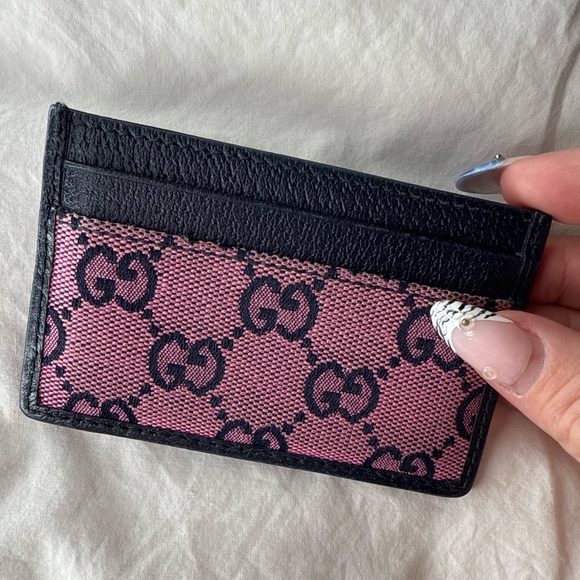 Gucci monogram card holder - Picture 9 of 16